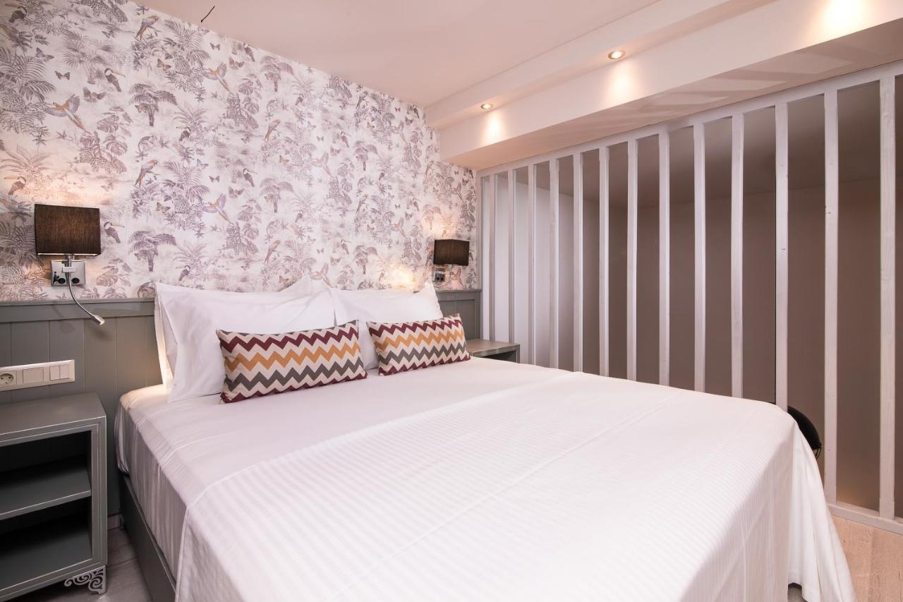 Neikos Mediterraneo Luxury Suites Ханиоти Стая снимка